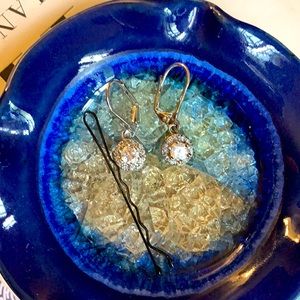 ❤️5/$15 or $5 each- simple elegant sparkle